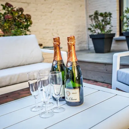 Gelegen Gezellig Met Groot Terras *