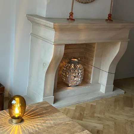 Gelegen Gezellig Met Groot Terras