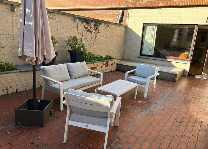 Gelegen Gezellig Met Groot Terras Oostende